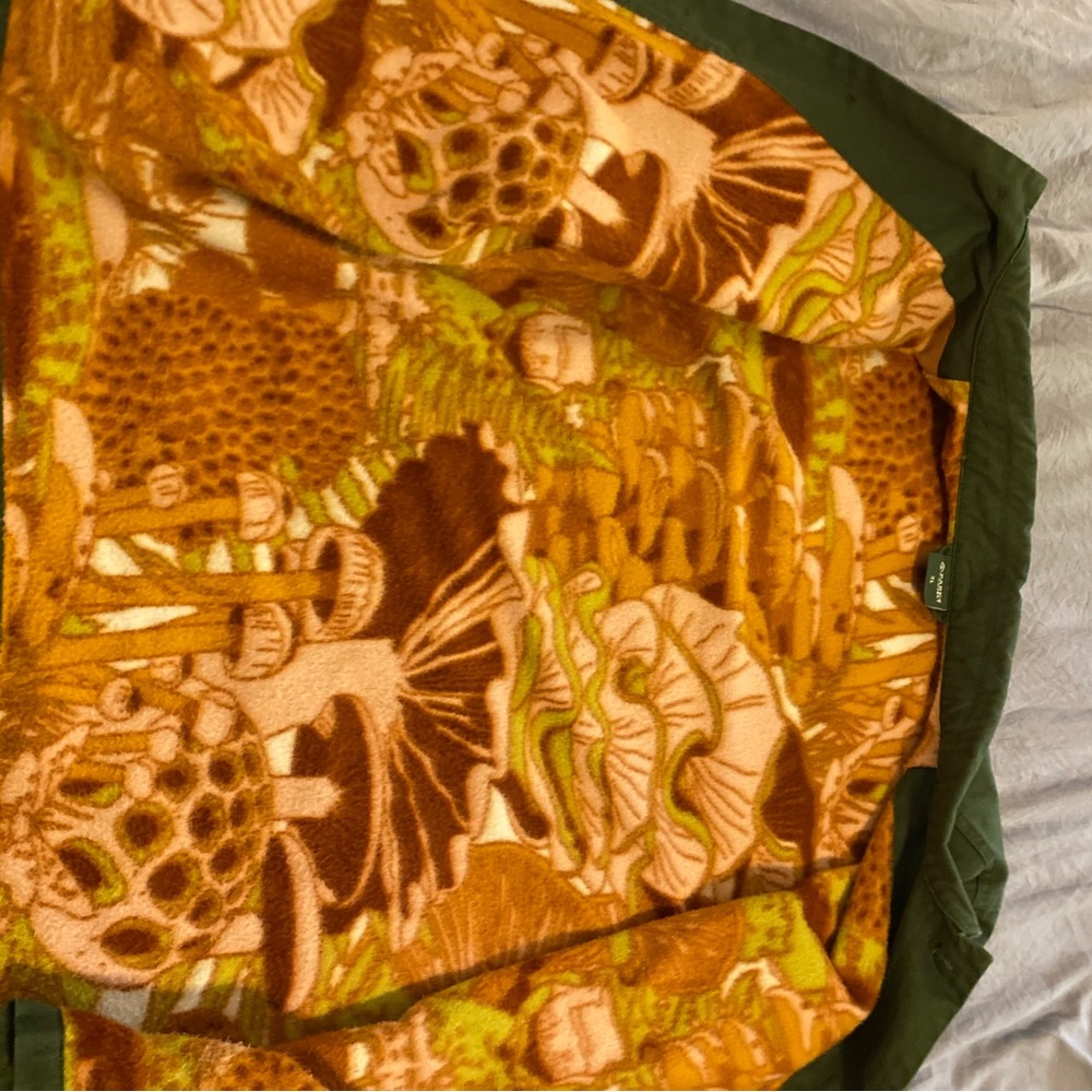 Mushroom Patterned Blanket with Green Trim